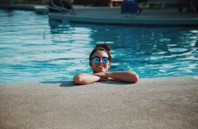 5 redenen om een zwembad te laten plaatsen